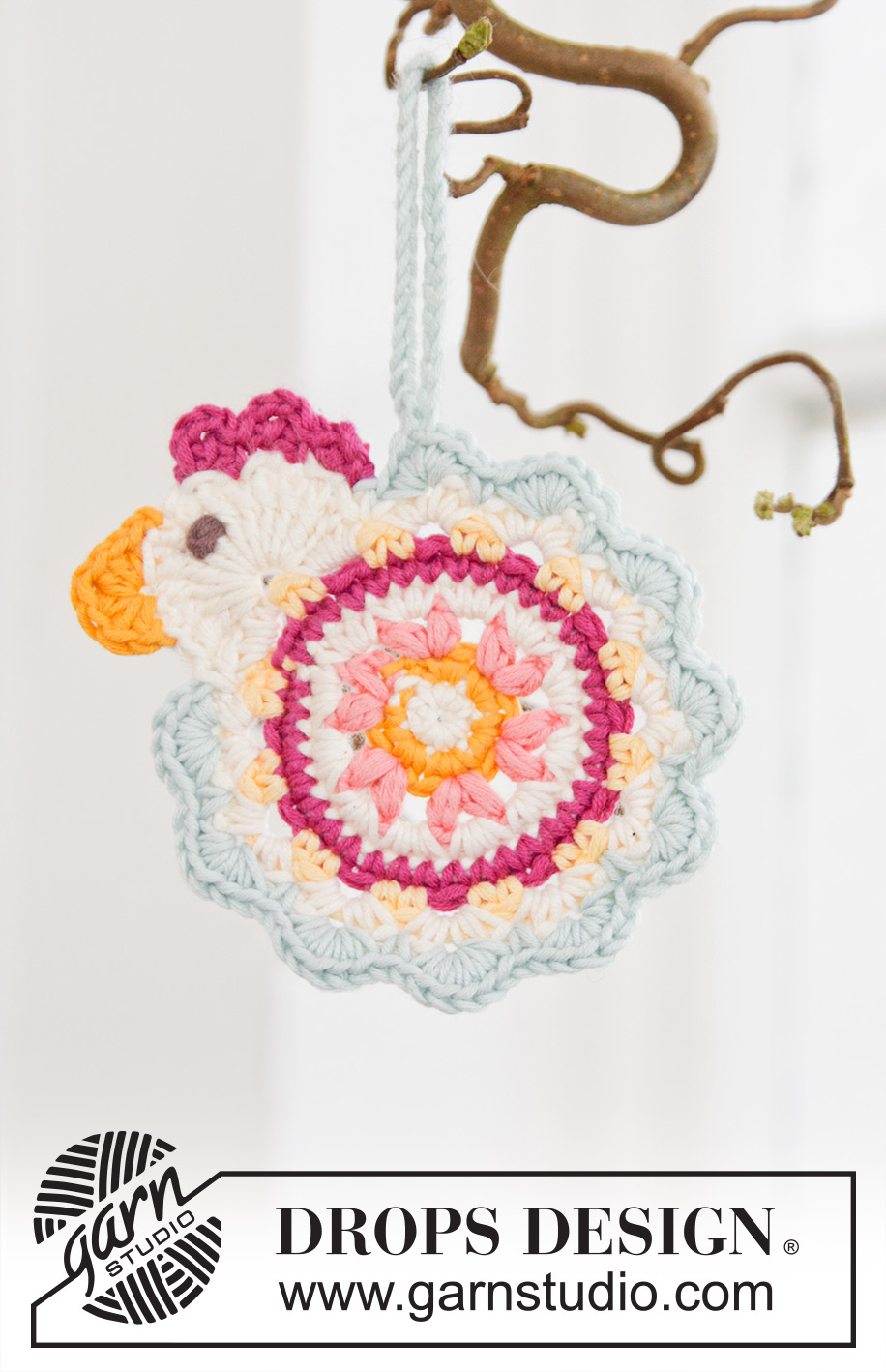 Chicken Vanes / DROPS Extra 0-1097 - DROPS Pasen: haak DROPS paaskuiken van ”Safran”.