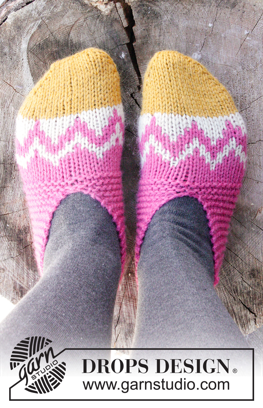 Easter Parade / DROPS Extra 0-1247 - DROPS Easter: Knitted DROPS slippers with Nordic pattern worked from toe up in ”Nepal”. Size 35 - 42