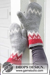 Festive Foraging / DROPS Extra 0-1328 - Gebreide en gevilte wanten voor Kerst met Noors patroon van DROPS Lima.