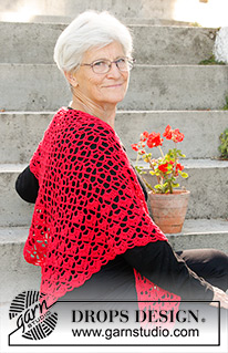 Christmas Charm / DROPS Extra 0-1333 - Gehaakte omslagdoek voor Kerst met kantpatroon en waaiers van DROPS Cotton Merino.