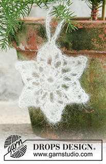Wool Flakes / DROPS Extra 0-1336 - Étoile au crochet en DROPS Kid-Silk.