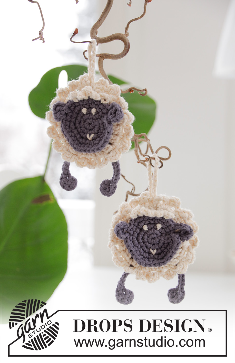 Rocking Sheep / DROPS Extra 0-1424 - Gehaakt schaap in DROPS Paris. Thema: Pasen.