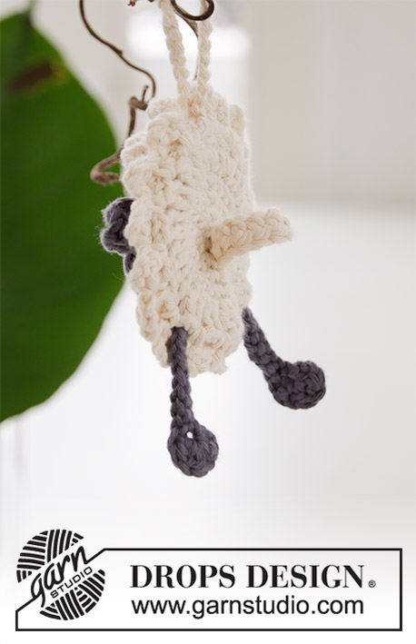 Rocking Sheep / DROPS Extra 0-1424 - Gehaakt schaap in DROPS Paris. Thema: Pasen.