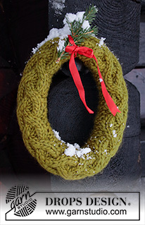 Christmas Wreaths & Stockings / DROPS Extra 0-1470