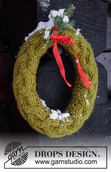 Christmas Wreaths & Stockings / DROPS Extra 0-1470