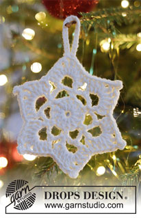 Snow Rose / DROPS Extra 0-1480 - Heklet stjerne i DROPS Muskat. Tema: Jul.