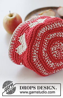 Heart Harvest / DROPS Extra 0-1508 - Crocheted basket with hearts in 2 strands DROPS Paris. Theme: Christmas.