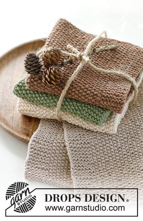 Seasonal Bites / DROPS Extra 0-1574 - Knitted cloths in DROPS Belle. Piece is knitted in moss stitch. Theme: Christmas.