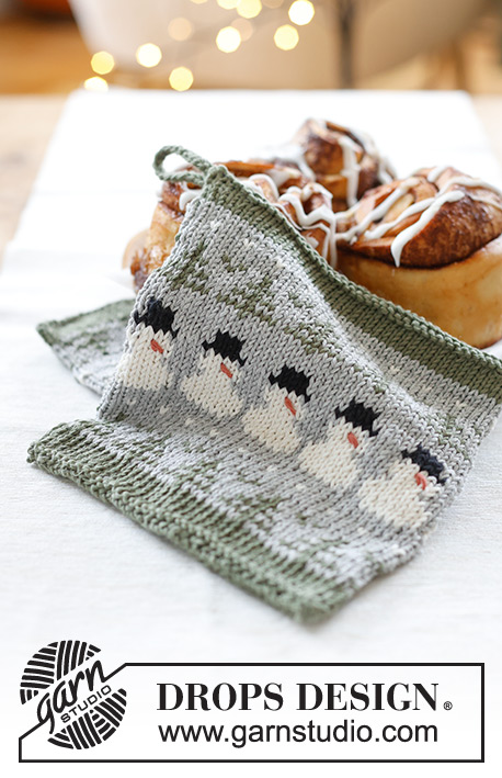 Snowman Time Potholders / DROPS Extra 0-1575 - Knitted pot-holders with Nordic pattern, snowmen and Christmas trees in DROPS Cotton Light. Theme: Christmas.