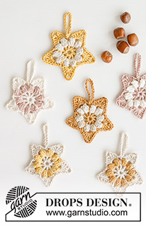 Blooming Stars / DROPS Extra 0-1581 - Crocheted stars Christmas decoration in DROPS Muskat. Theme: Christmas.