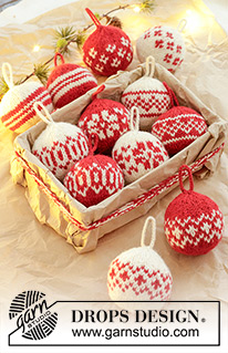 New Traditions / DROPS Extra 0-1601 - Knitted baubles in DROPS Lima. The piece is worked in the round, bottom up, with Nordic pattern. Theme: Christmas.