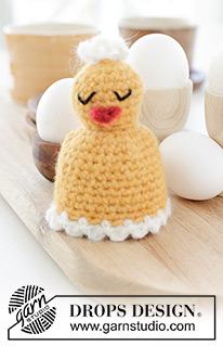 Happy Easter Hatch / DROPS Extra 0-1624 - Porta-uovo con pulcino in DROPS Air. Tema: Pasqua.