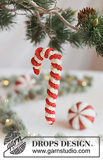 Holiday Treat / DROPS Extra 0-1675 - Crocheted sugar cane/Christmas decoration in DROPS Muskat. Piece is worked in a spiral with treble crochets. Theme: Christmas.