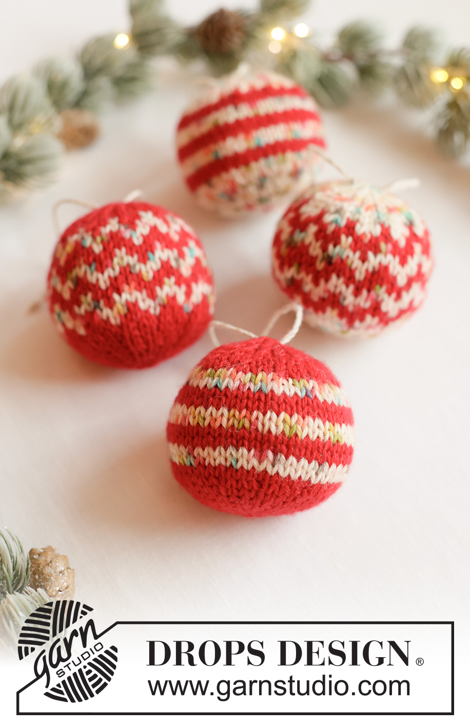 Holiday Sprinkles / DROPS Extra 0-1676 - Knitted Christmas baubles in DROPS Fiesta. The piece is worked in the round, bottom up, with Nordic pattern. Theme: Christmas.