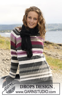DROPS Extra 0-445 - Knitted DROPS jumper with stripes and raglan sleeve in ”Karisma”. Size S - XXXL.