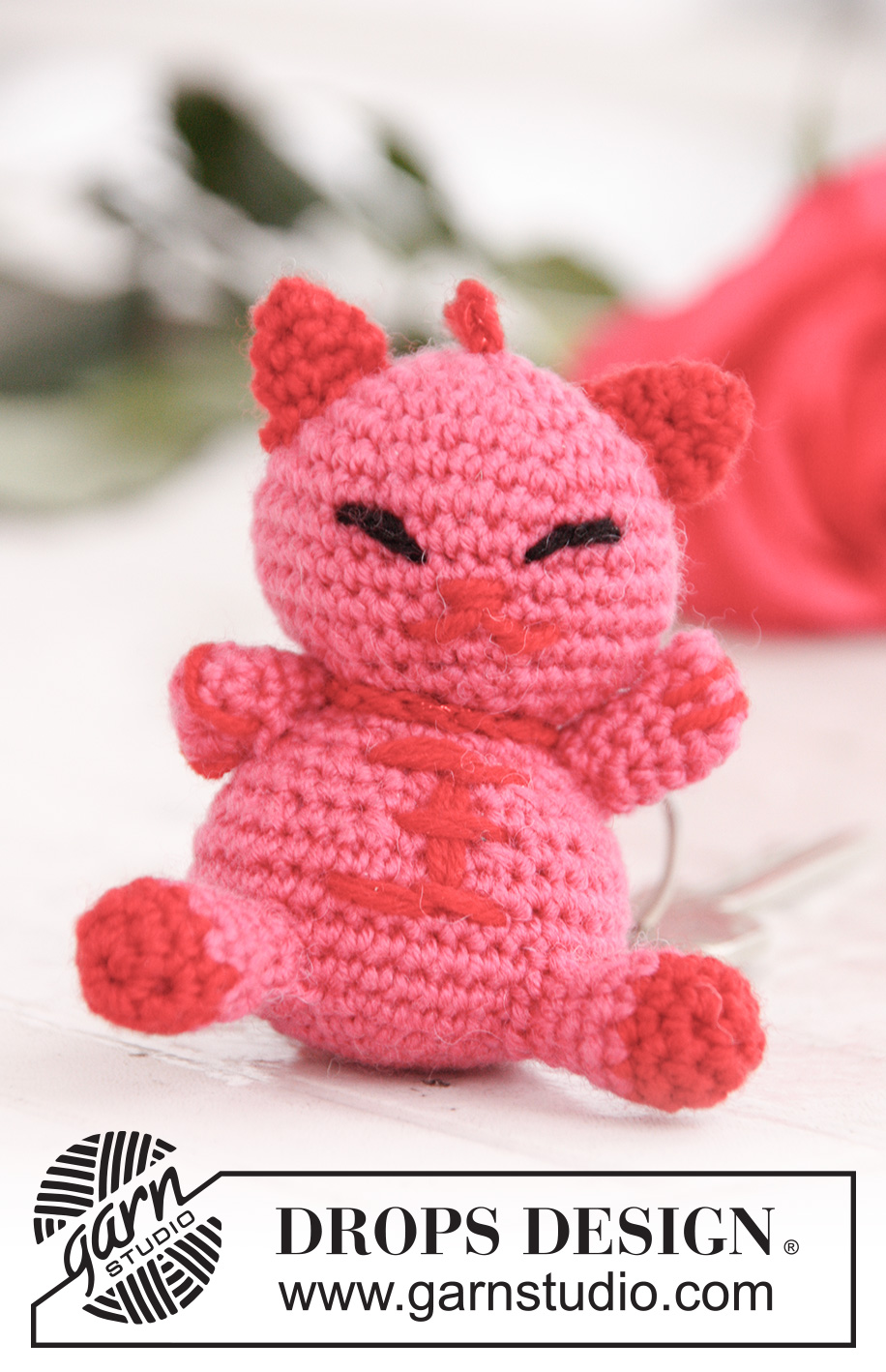 DROPS Extra 0-756 - Hæklet DROPS kat i ”BabyMerino”.