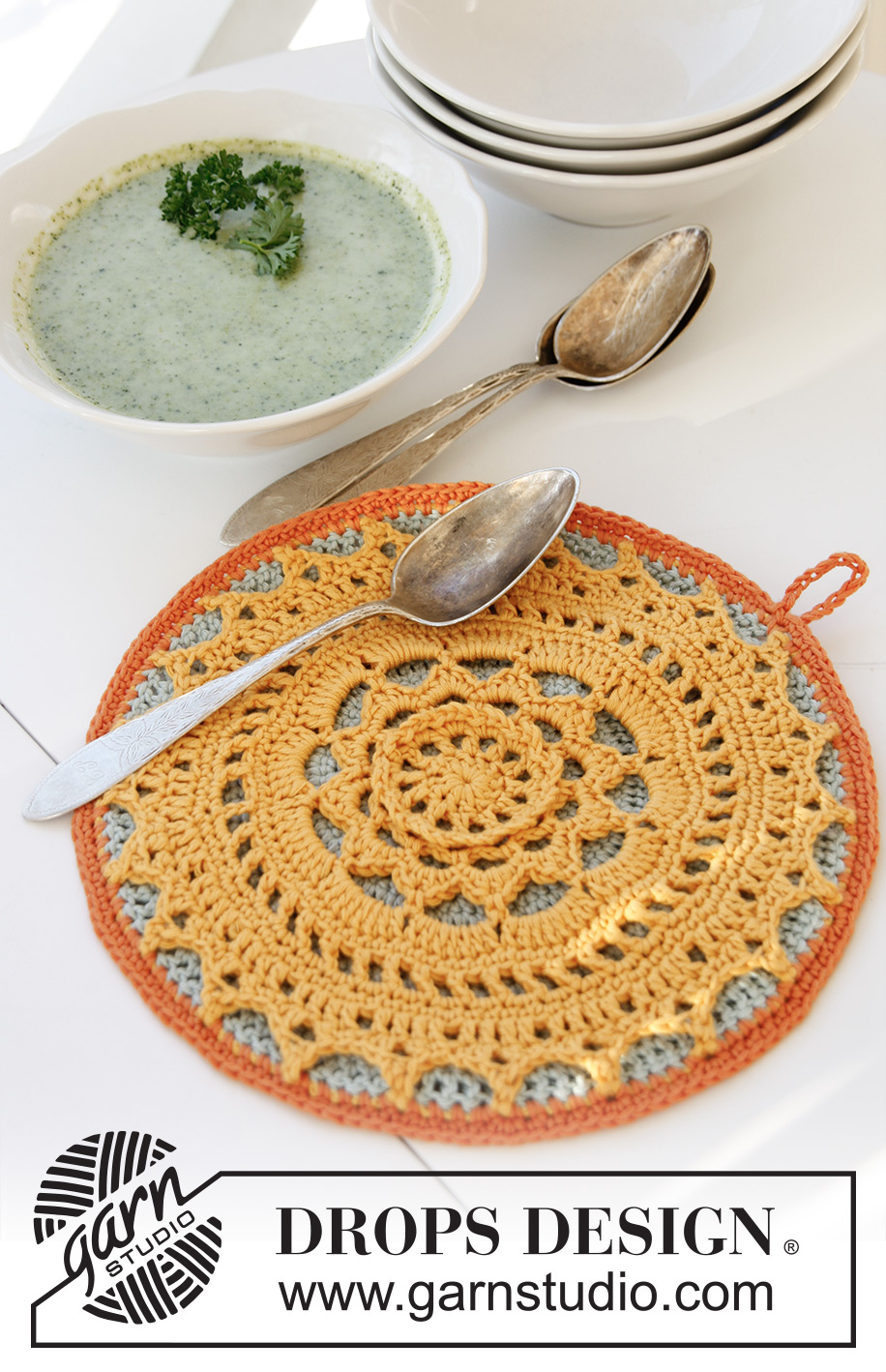Easter Radiance Doily / DROPS Extra 0-843 - Heklet DROPS gryteklut  i ”Safran” eller DROPS ♥ You #7.