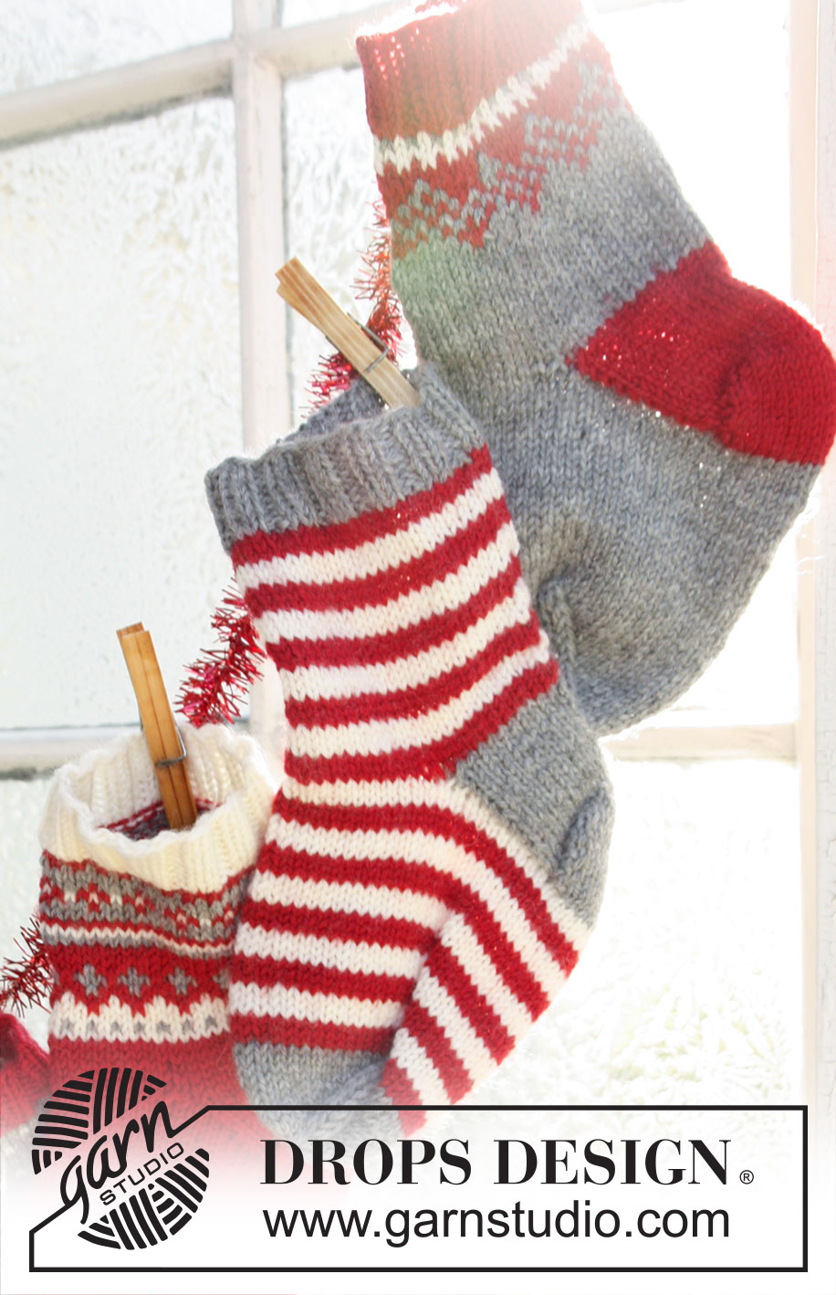 Kringle Toes / DROPS Extra 0-855 - Chaussettes « calendrier » de Noël DROPS, en ”Karisma”. 