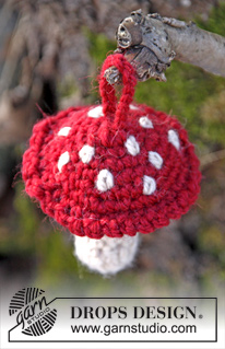 Fairy Garden / DROPS Extra 0-862 - Virkad flugsvamp / svamp i DROPS Nepal till jul.