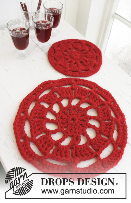 Christmas Potholders & Trivets / DROPS Extra 0-870