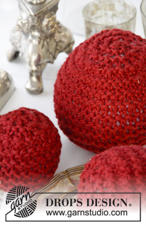 DROPS Extra 0-876 - Kraus rechte gestrickte DROPS Weihnachtsdekorationskugeln in “Andes”