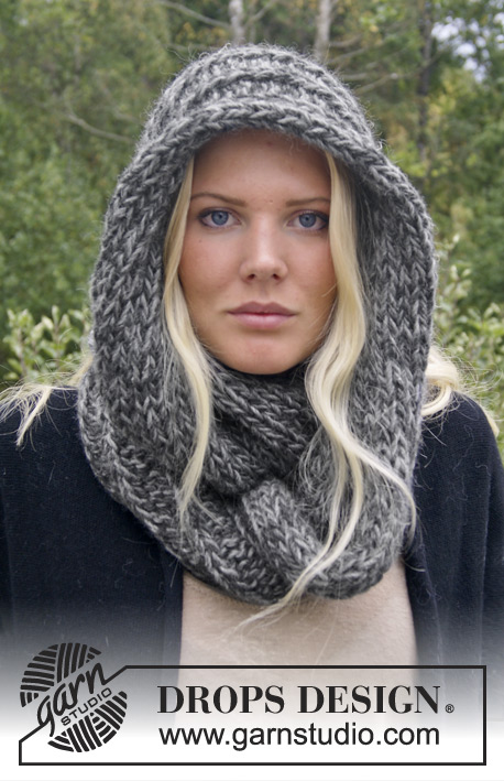 DROPS Extra 0-965 - Knitted DROPS neck warmer in ”DROPS ♥ YOU #4” or ”Nepal”.