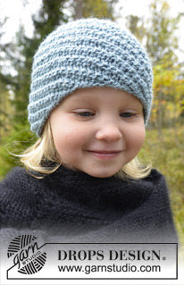 Swirls / DROPS Extra 0-978 - Strikket DROPS lue i 2 tråder ”BabyAlpaca Silk” med spiralmønster. Str. 3-12 år til barn
