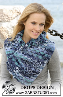 DROPS 102-27 - Crochet DROPS scarf in ”Fabel” with shell pattern