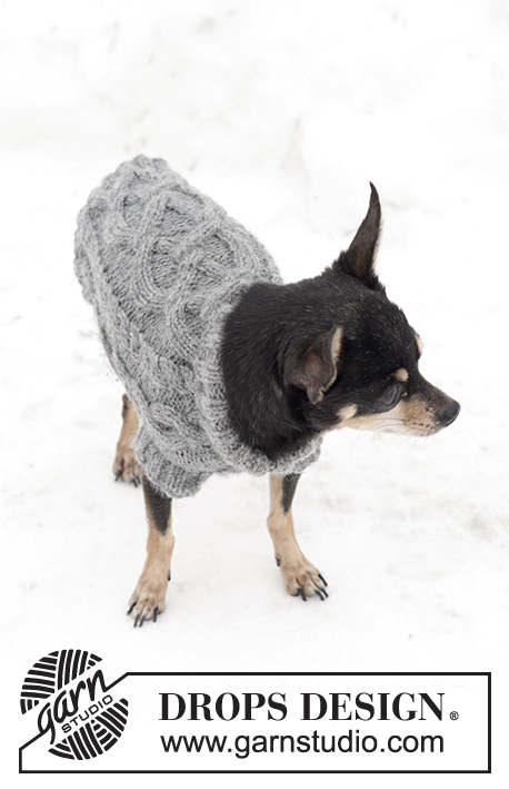 The Lookout / DROPS 102-43 - Knitted DROPS dog coat in ”Karisma” with cable pattern.