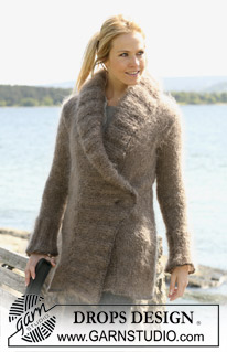 DROPS 103-12 - DROPS jacket with wide Rib knitted in ”Vienna” and edges in ”Snow”. Size: S-XXXL