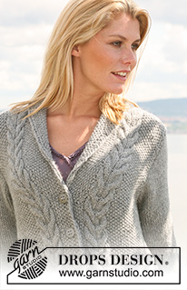 Moon Light / DROPS 108-52 - Gestrickt DROPS Jacke mit Zopfmuster in „Silke-Alpaca”. Grösse S - XXXL.
