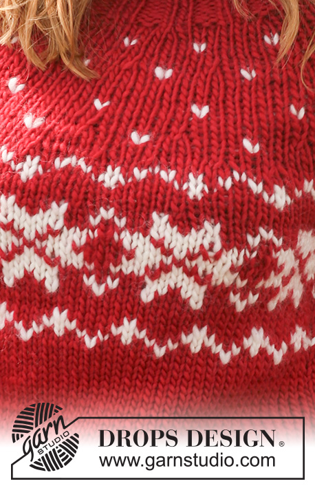 Holly Berries / DROPS 114-28 - Julebluse med rundt bærestykke og norsk mønster. Blusen er strikket i DROPS Snow.Str XS - XXL.