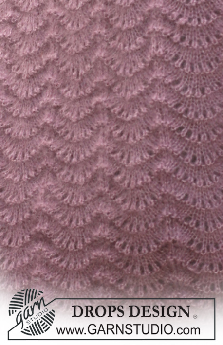 Rose Valley / DROPS 117-36 - Settet består av: Stickad DROPS mössa och sjal med vågmönster i  ”Kid-Silk” och ”Alpaca”.