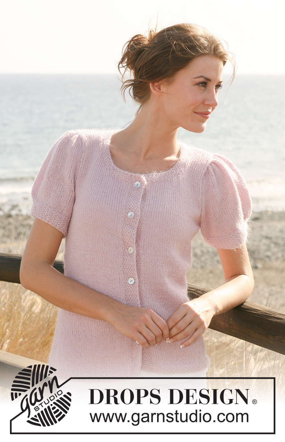 Spring Romance / DROPS 118-6 - Kortärmad DROPS kofta i slätstickning och puffärmar i ”Alpaca” och ”Kid-Silk”. 
Strl S-XXXL.