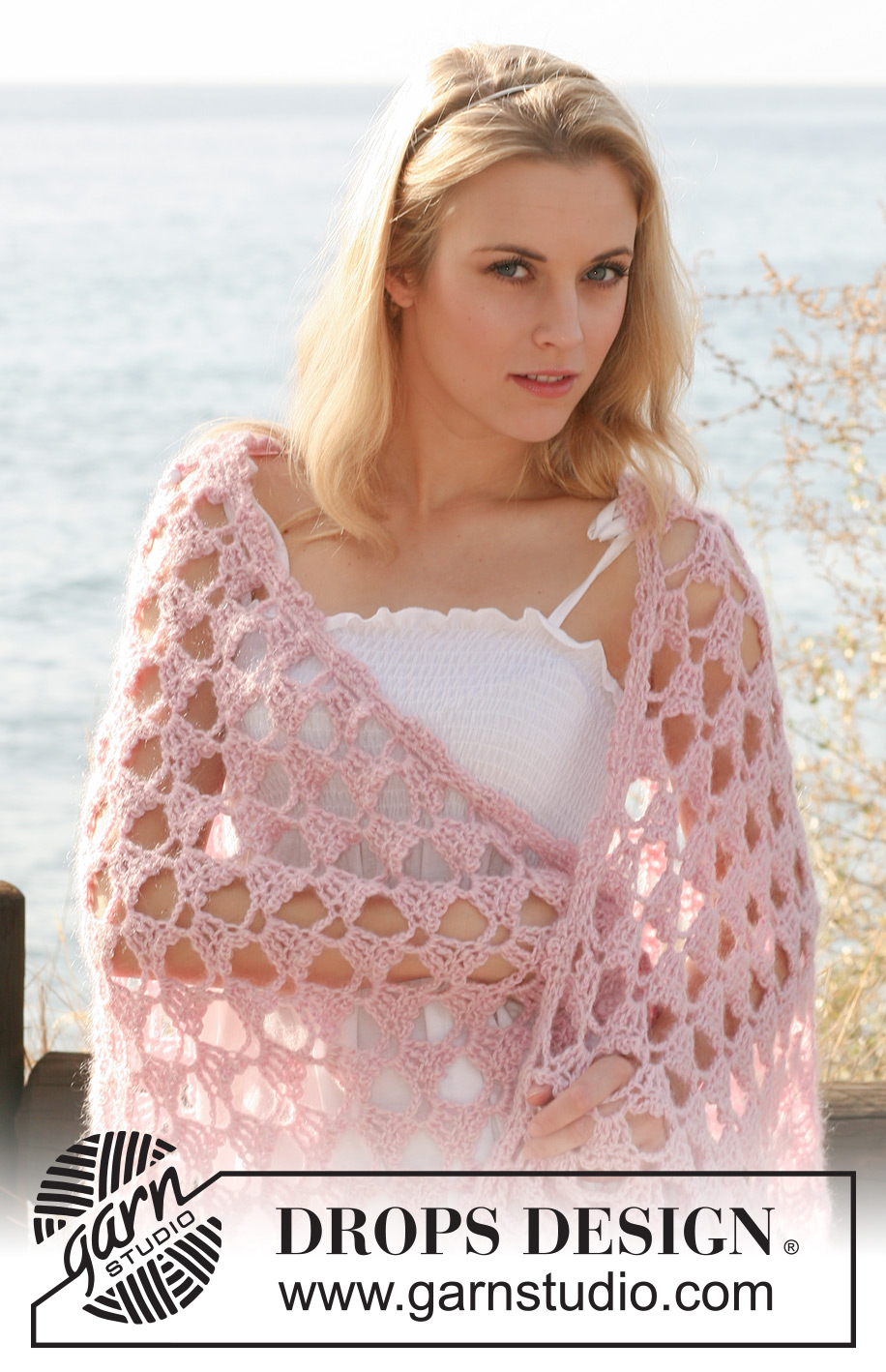 Pink Perfection / DROPS 118-8 - Crochet DROPS shawl with lace pattern in ”Alpaca” and ”Kid-Silk”. 