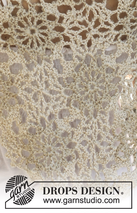 Liberty / DROPS 119-11 - Crochet DROPS shawl in Cotton Viscose and Vivaldi or BabyAlpaca Silk and Brushed Alpaca Silk.
