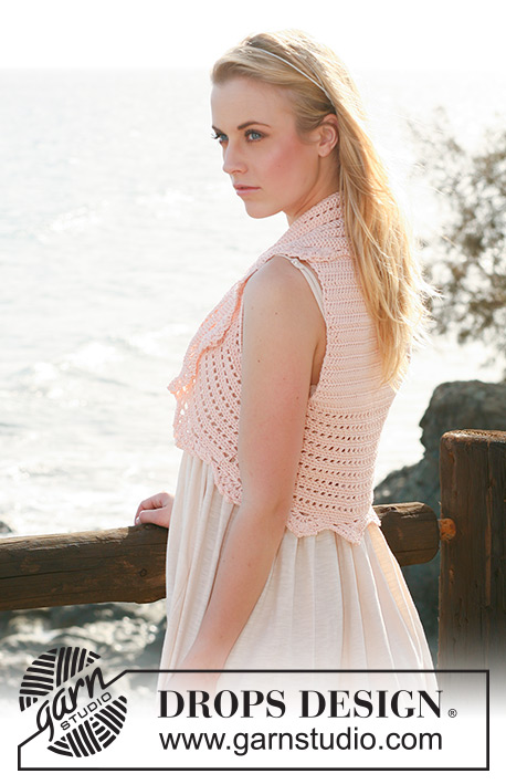 Peach Perfection / DROPS 119-22 - Heklet DROPS vest i ”Muskat”. Str S - XXXL.