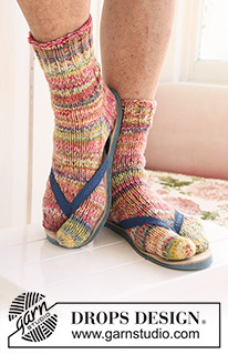 Tootsies / DROPS 119-41 - DROPS sokker med storetå i 2 tråder ”Fabel”. Str 32-43.