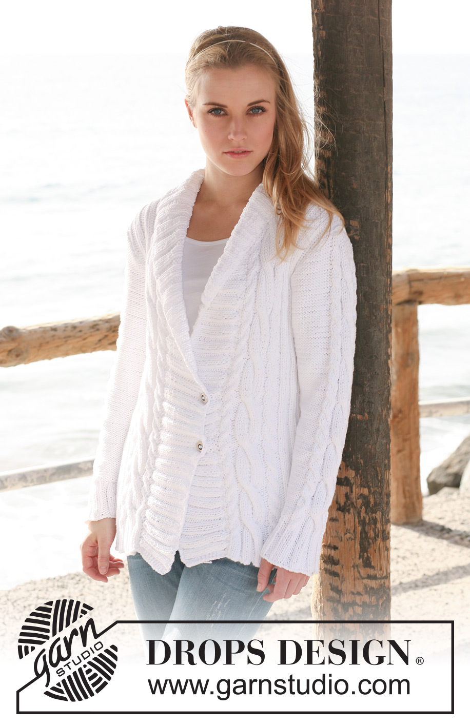 Giselle / DROPS 120-18 - Knitted DROPS jacket with rib and cables in ”Paris”. Size XS to XXXL. 