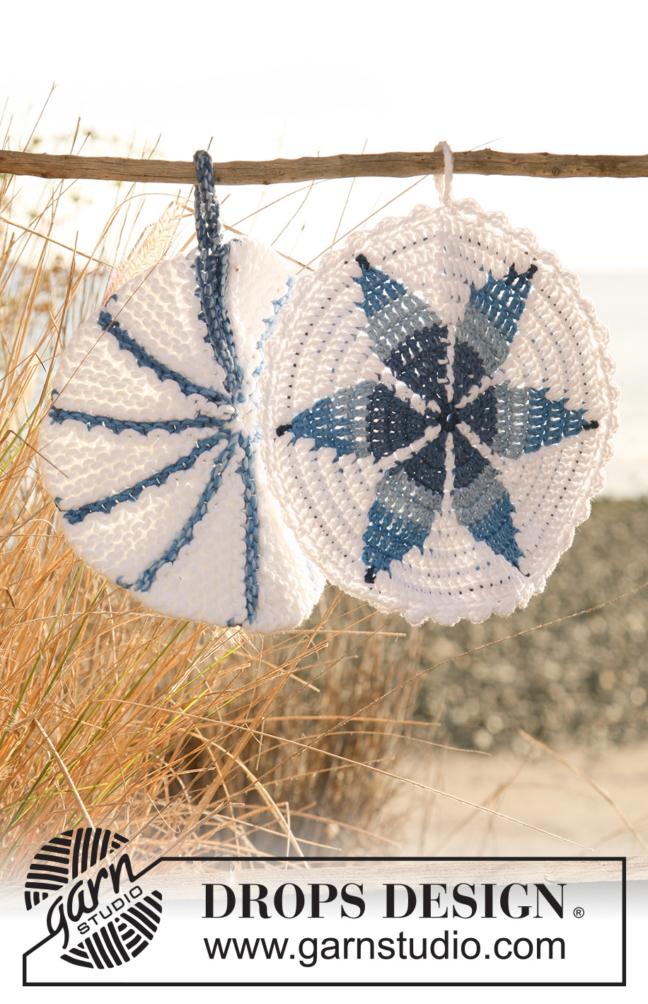 Arctic Whisper Potholders / DROPS 120-56 - Set comprises: Crochet DROPS pot holder in ”Muskat Soft” and ”Paris” with star pattern, and knitted DROPS pot holder in ”Ice” and ”Muskat Soft”.