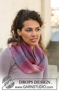 Sunset in the Woods / DROPS 126-10 - DROPS neck warmer in garter st in ”Delight”.