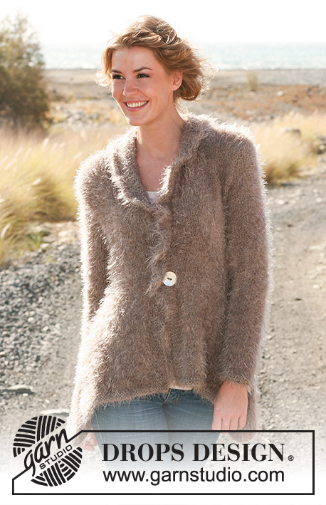 Gentle Hug / DROPS 128-20 - Knitted DROPS jacket, worked top down with extra width in ”Symphony”. 
Size: S - XXXL.
