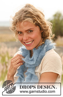 Orchid Garden / DROPS 129-28 - Knitted DROPS scarf with flounce in Kid-Silk.