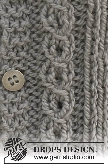 Mist / DROPS 134-17 - Glattstrikket DROPS jakke med fletter og rundfelling i ”Andes” eller “Snow”. Str S - XXXL