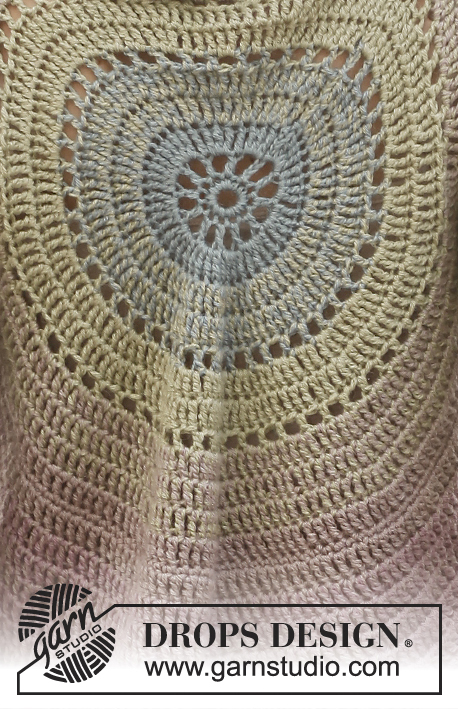 Summer Circle / DROPS 136-1 - Gehäkelte DROPS Jacke mit 2 Fäden ”BabyAlpaca Silk”. Grösse S – XXXL.
