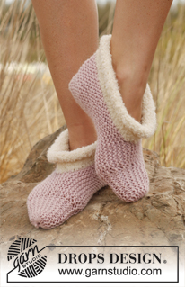 Free patterns using DROPS Alpaca Bouclé / DROPS 137-35
