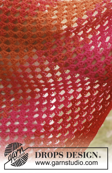 Rosalyn / DROPS 139-22 - Gestreiftes DROPS Dreiecktuch mit 2 Fäden “Alpaca”. 