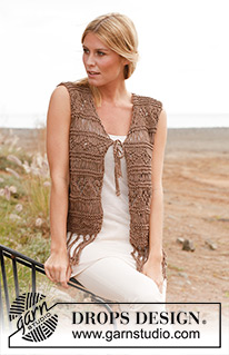 Claudia / DROPS 139-23 - Chaleco DROPS tejido con patrón para realzar textura, punto vainilla y flecos en “Bomull-Lin” y “Cotton Viscose”. Talla: S – XXXL.
