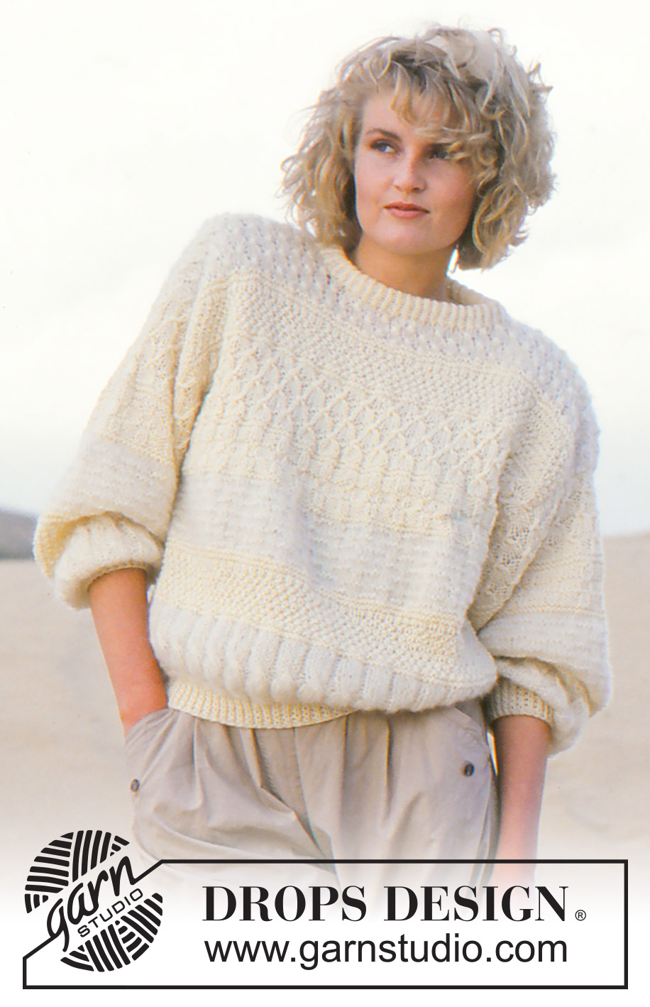 Bright Smiles / DROPS 14-18 - Knitted jumper with textured pattern in DROPS Karisma and Kid Mohair or Brushed Alpaca Silk.