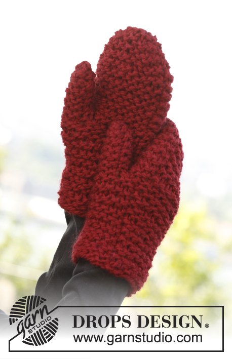 Amaryllis / DROPS 140-36 - Knitted DROPS neck warmer and mittens in garter st in ”Andes”.